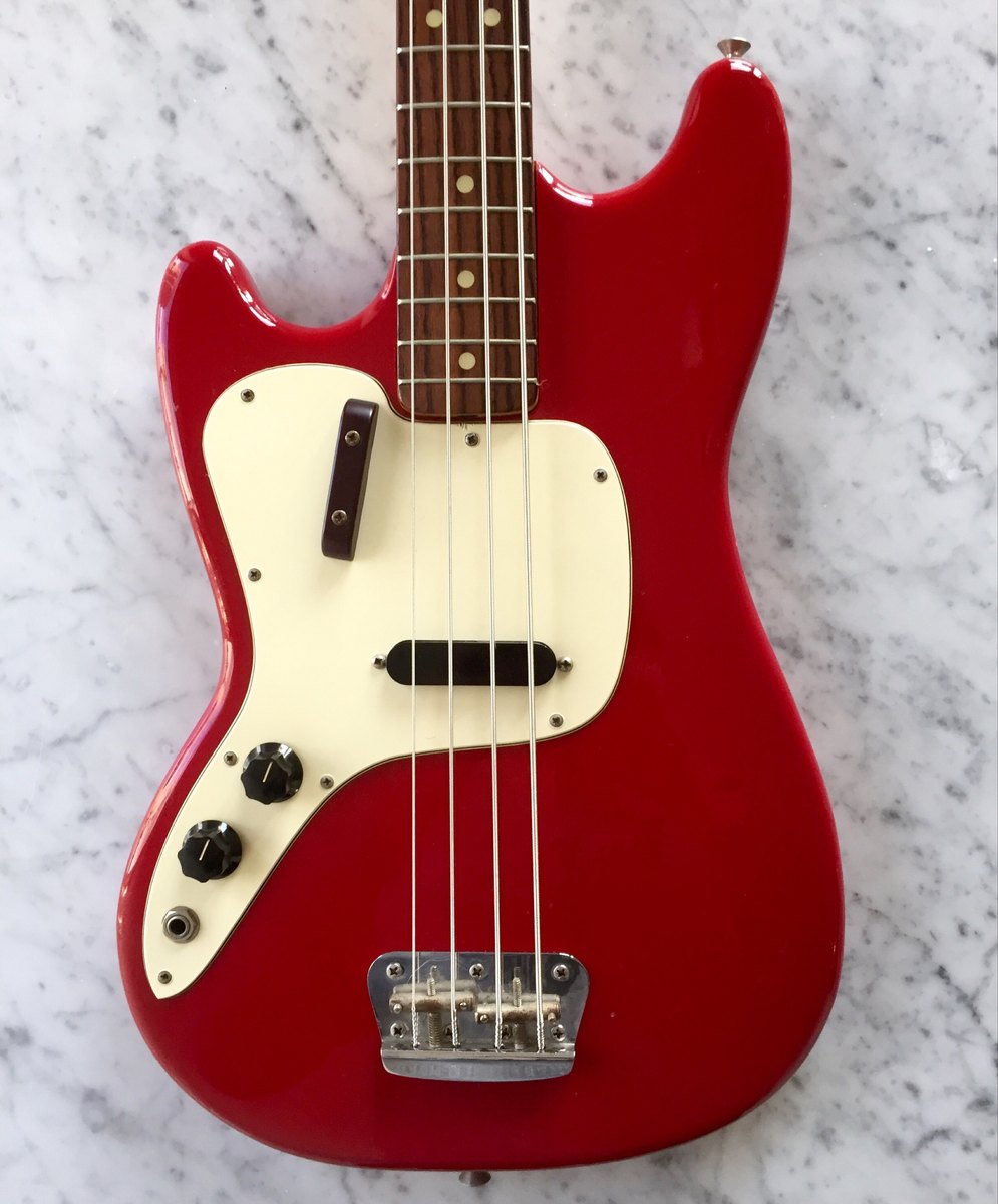 1972 Fender Musicmaster Bass Dakota Red Left handed RARE !